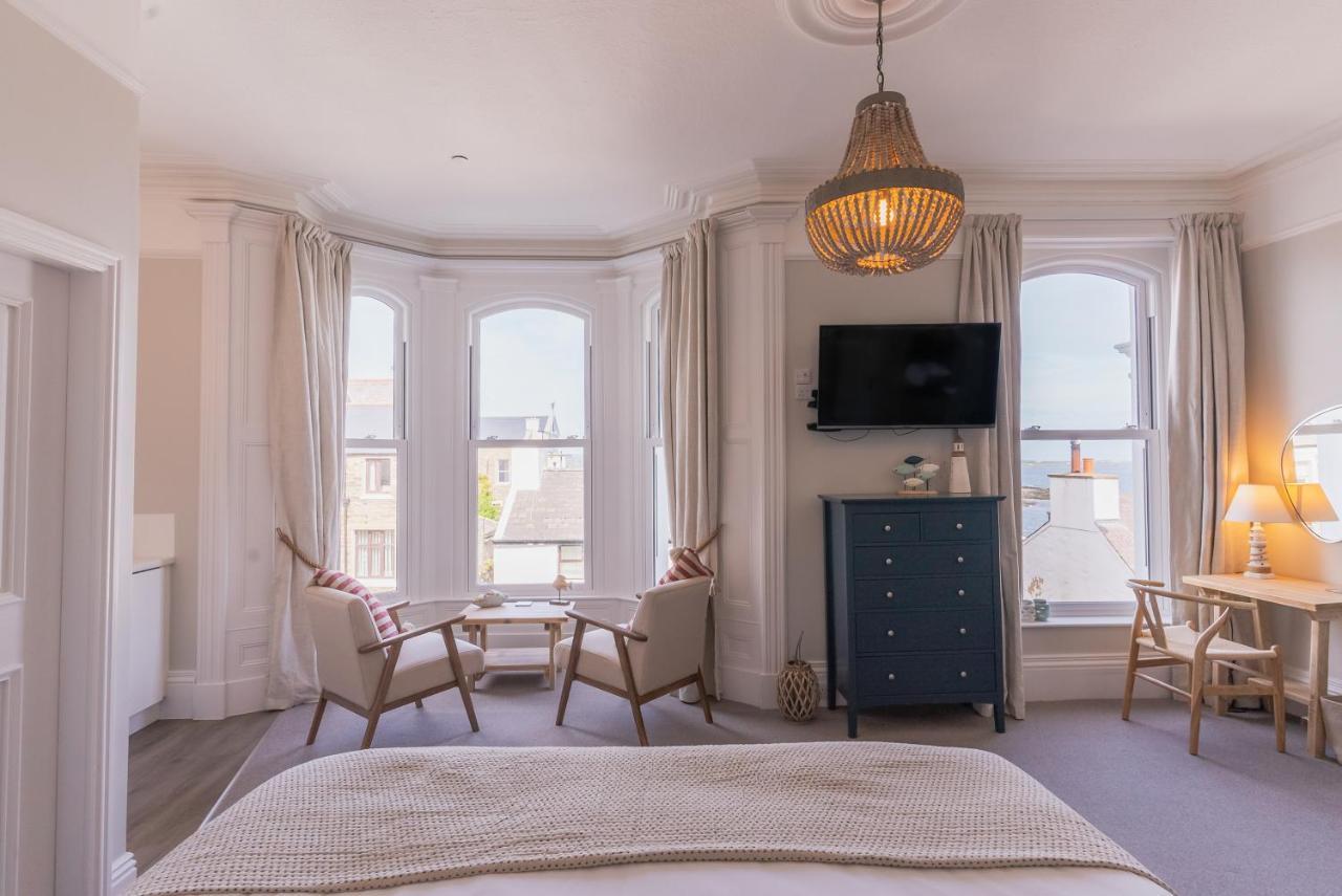 Carrick Rooms Port Saint Mary Exteriör bild
